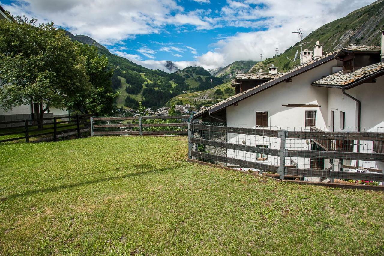 Mulino Del Bianco Apartments La Thuile Exterior photo