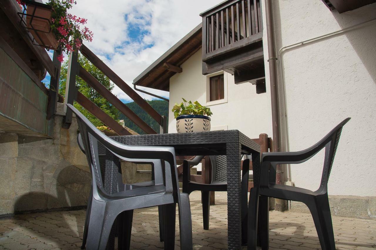 Mulino Del Bianco Apartments La Thuile Exterior photo